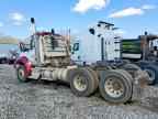 2016 KENWORTH T880