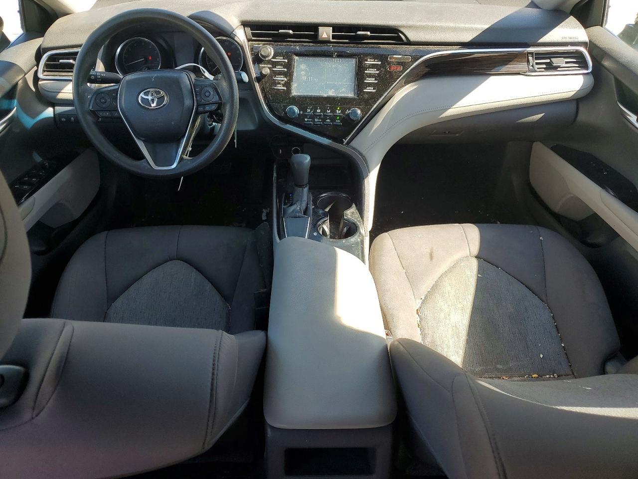 2018 TOYOTA CAMRY