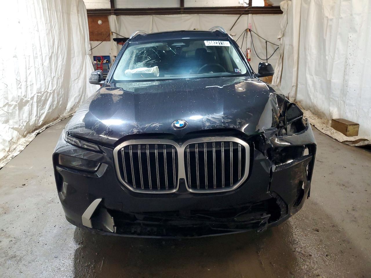 2026 BMW X7