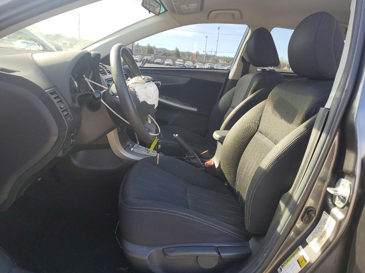 2013 TOYOTA COROLLA