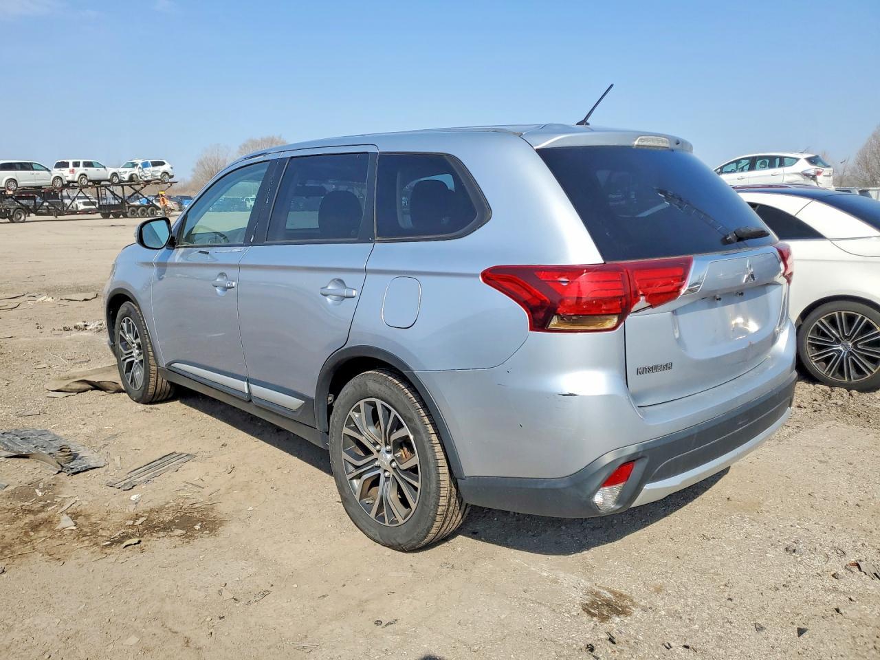 2016 MITSUBISHI outlander