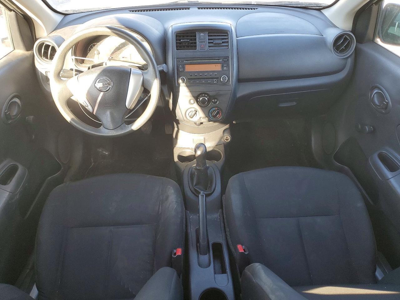 2017 NISSAN VERSA