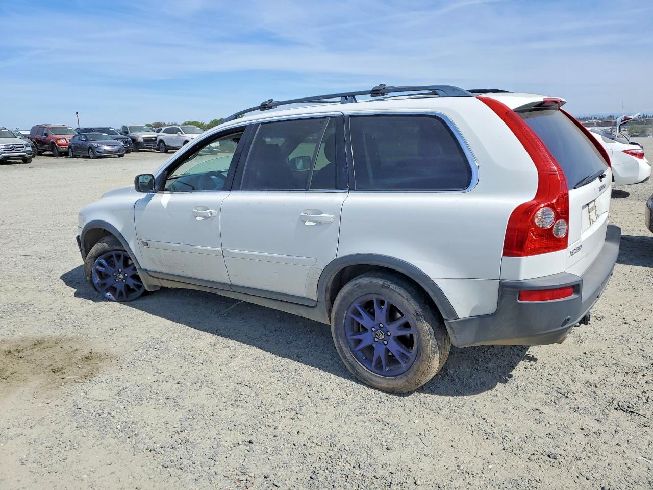 2005 VOLVO XC90