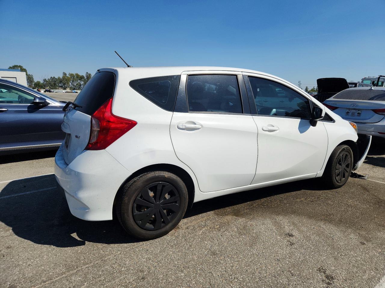 2019 NISSAN Versa Note