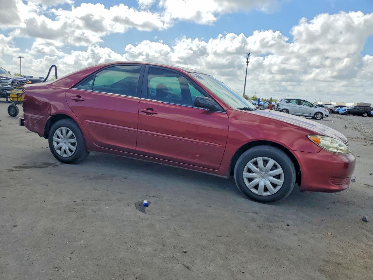 2005 TOYOTA CAMRY