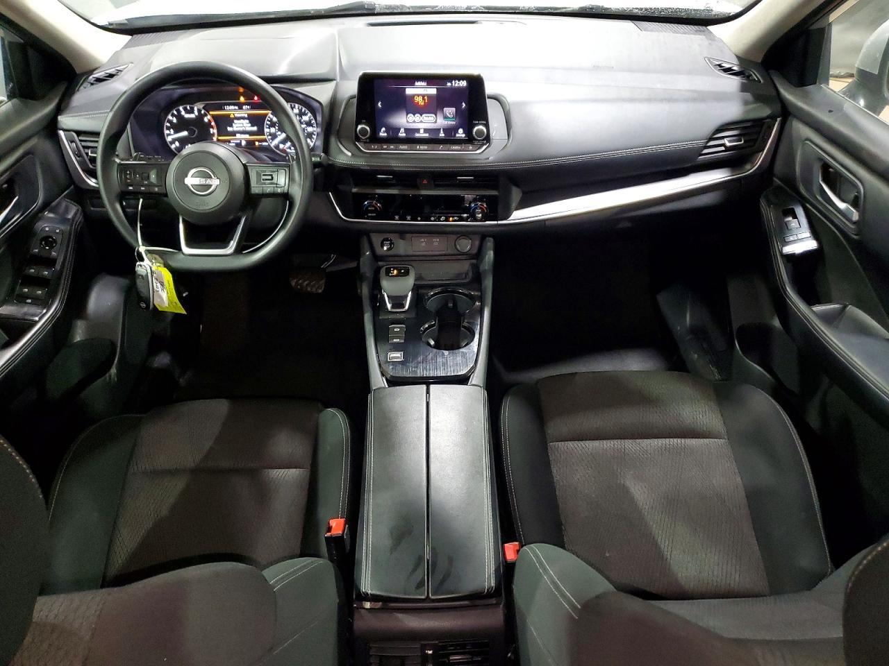 2024 NISSAN ROGUE