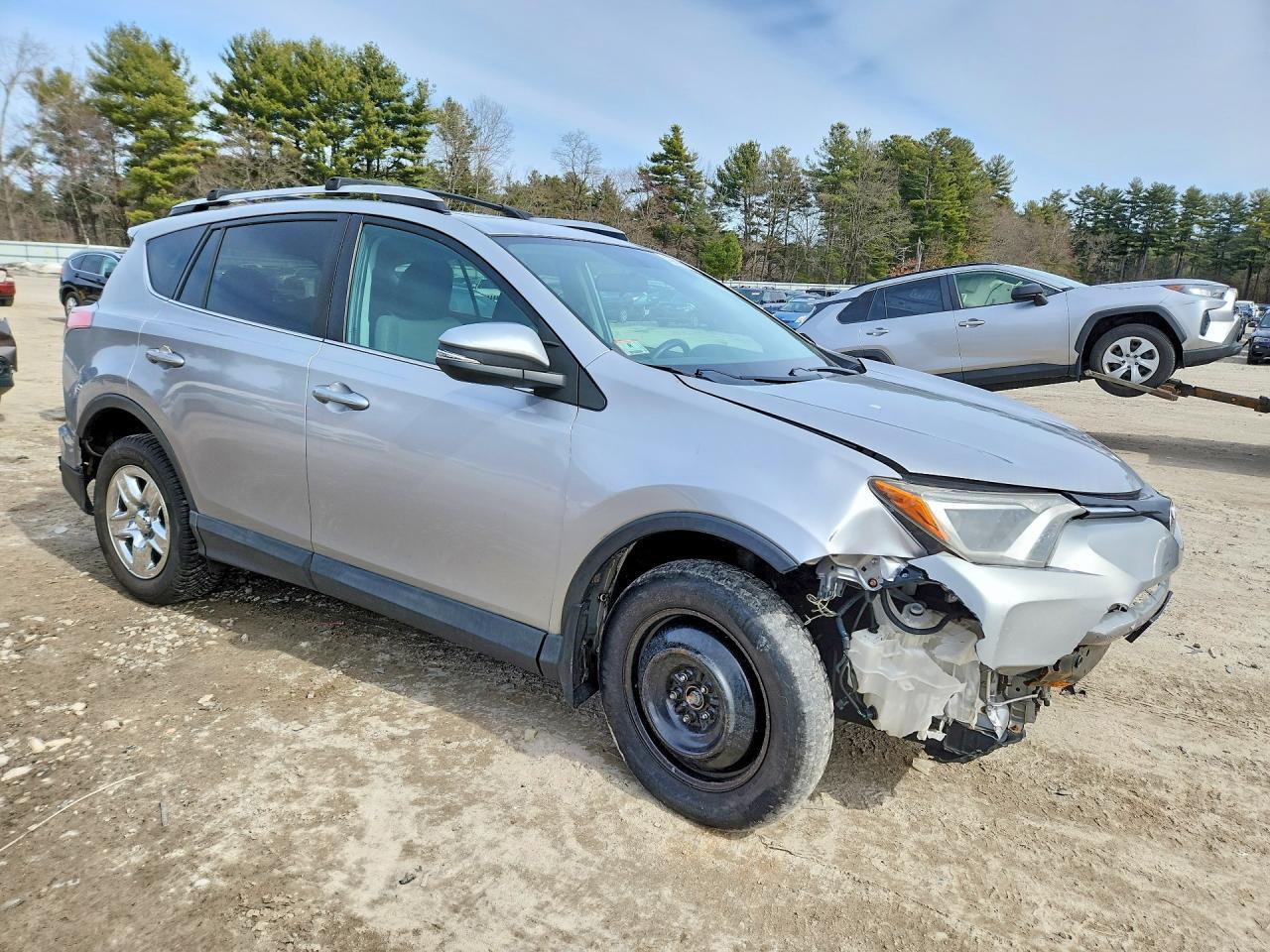 2016 TOYOTA RAV4