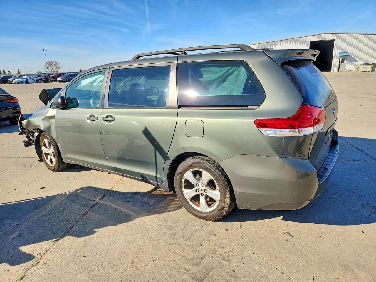 2013 TOYOTA SIENNA