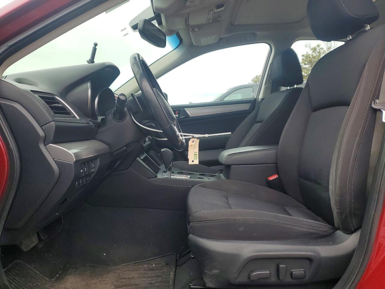 2016 SUBARU Legacy