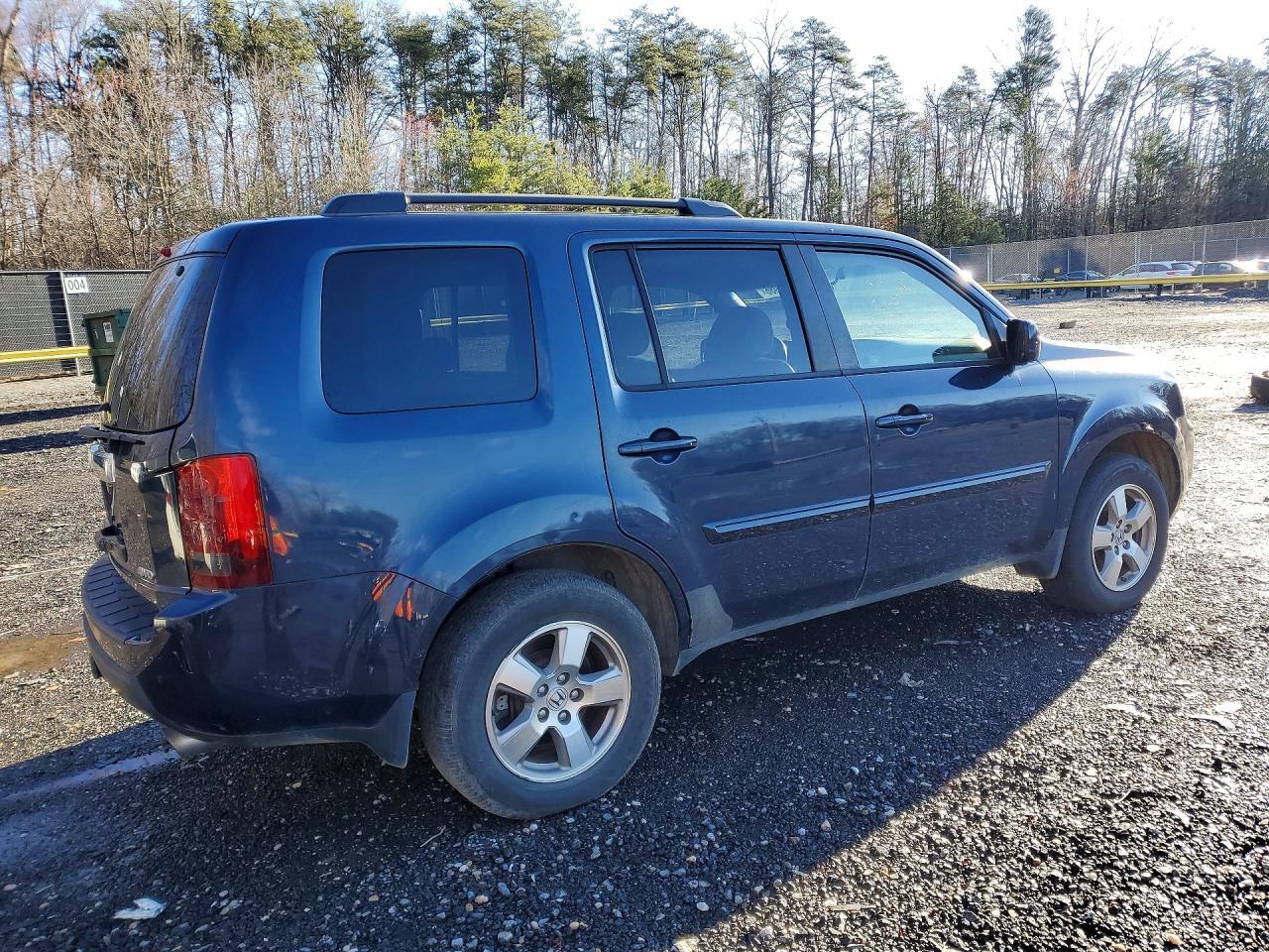2011 HONDA PILOT