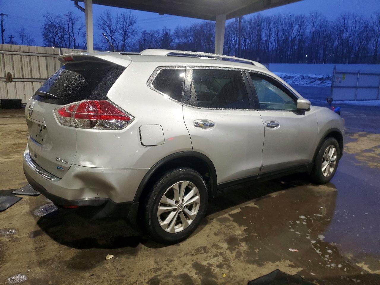 2014 NISSAN ROGUE