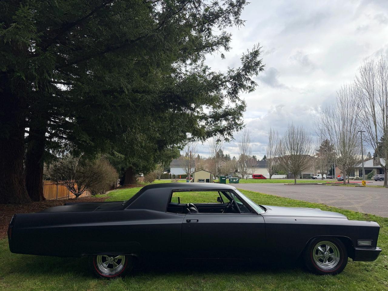1968 CADILLAC Coupe Devi