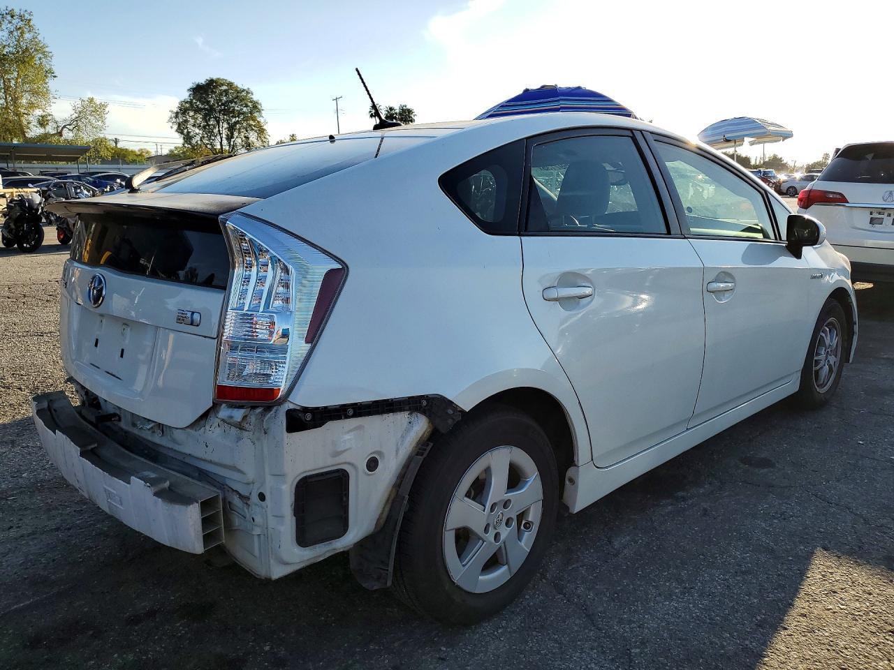 2010 TOYOTA PRIUS