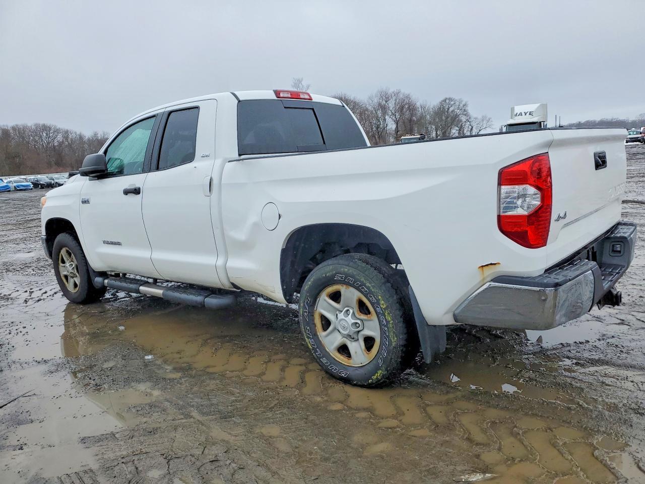 2017 TOYOTA TUNDRA