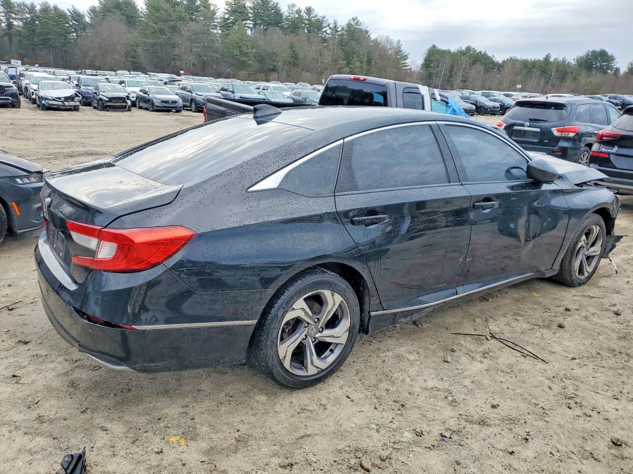 2018 HONDA ACCORD