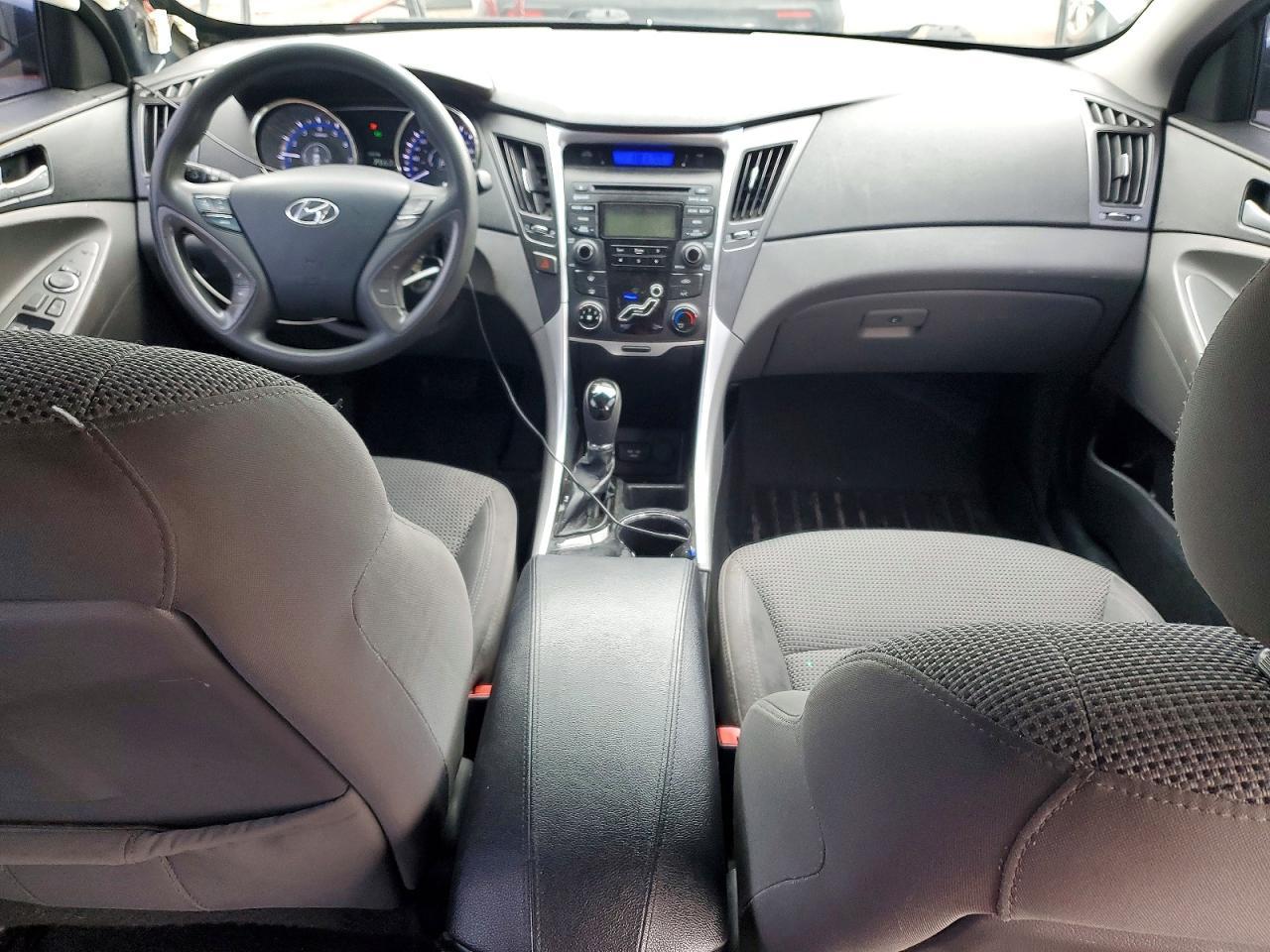 2012 HYUNDAI SONATA