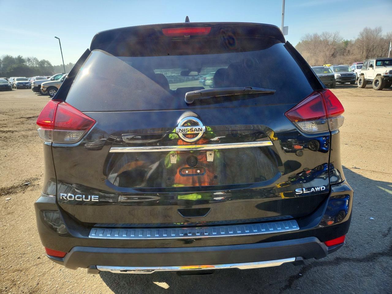 2018 NISSAN ROGUE