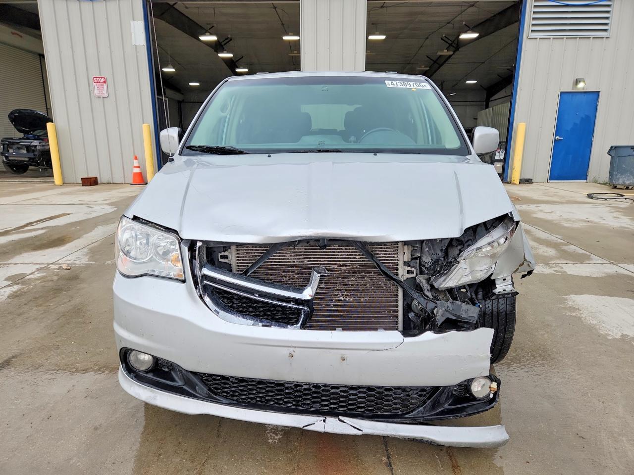 2011 DODGE GRAND CARAVAN
