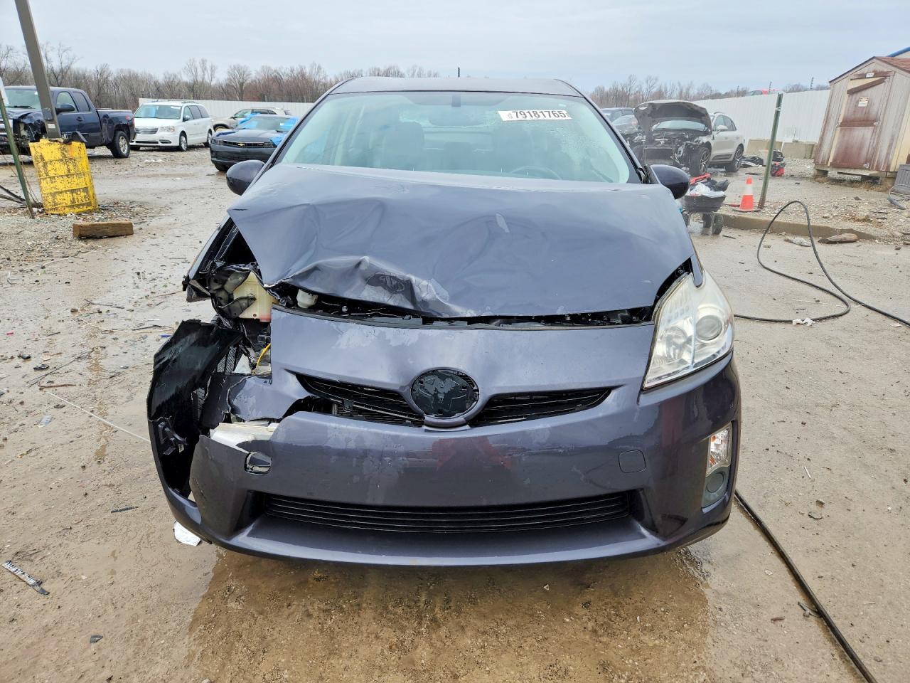 2011 TOYOTA PRIUS