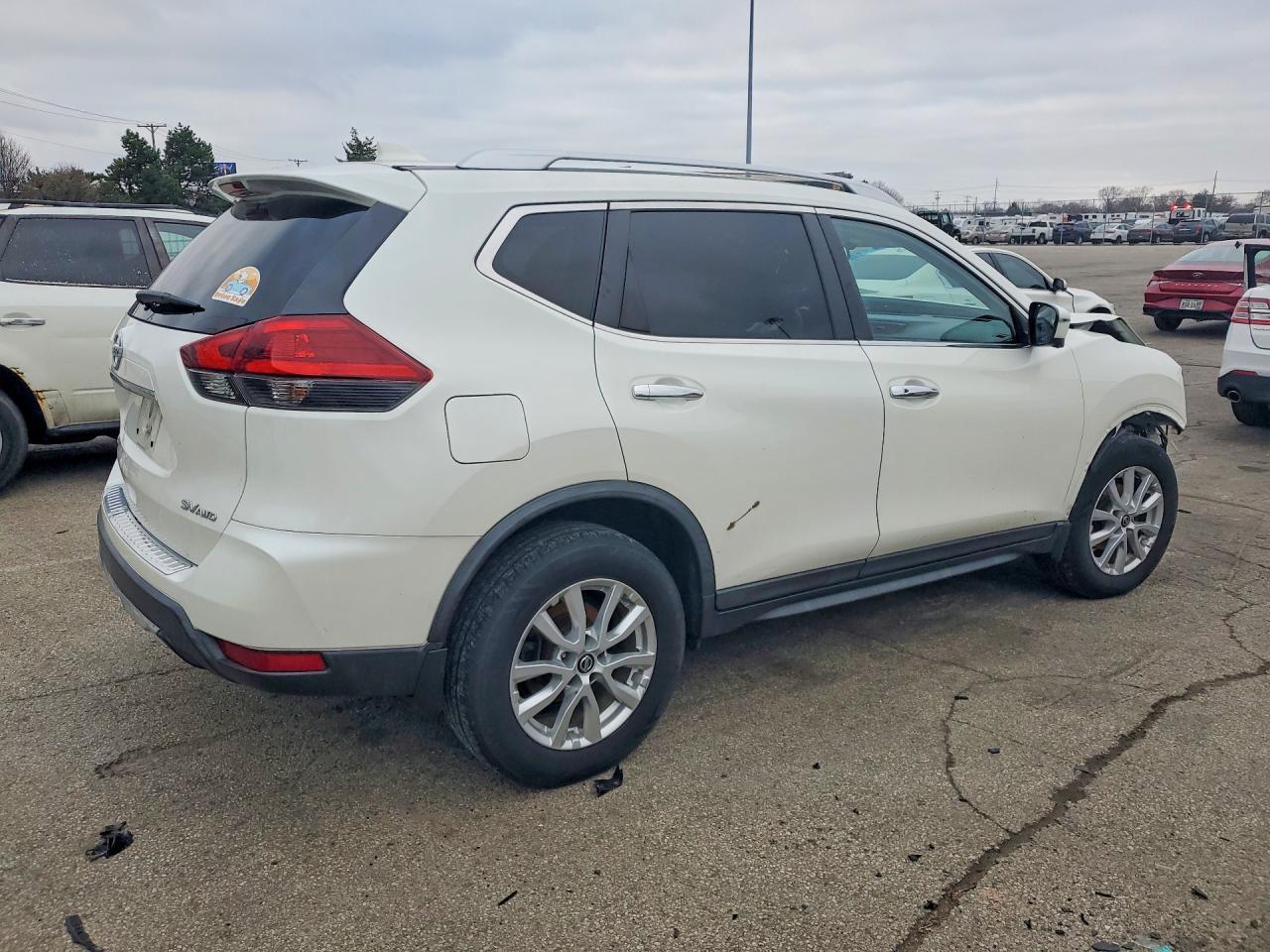 2018 NISSAN ROGUE