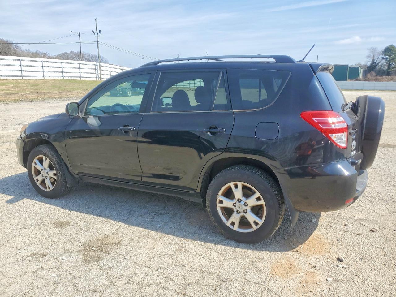2011 TOYOTA RAV4