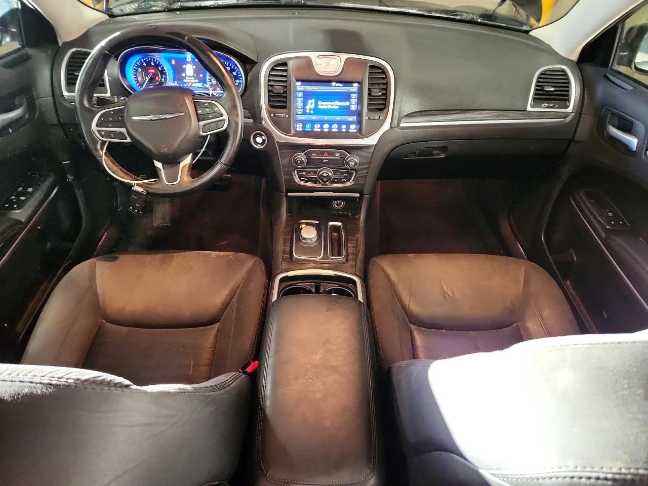 2018 CHRYSLER 300