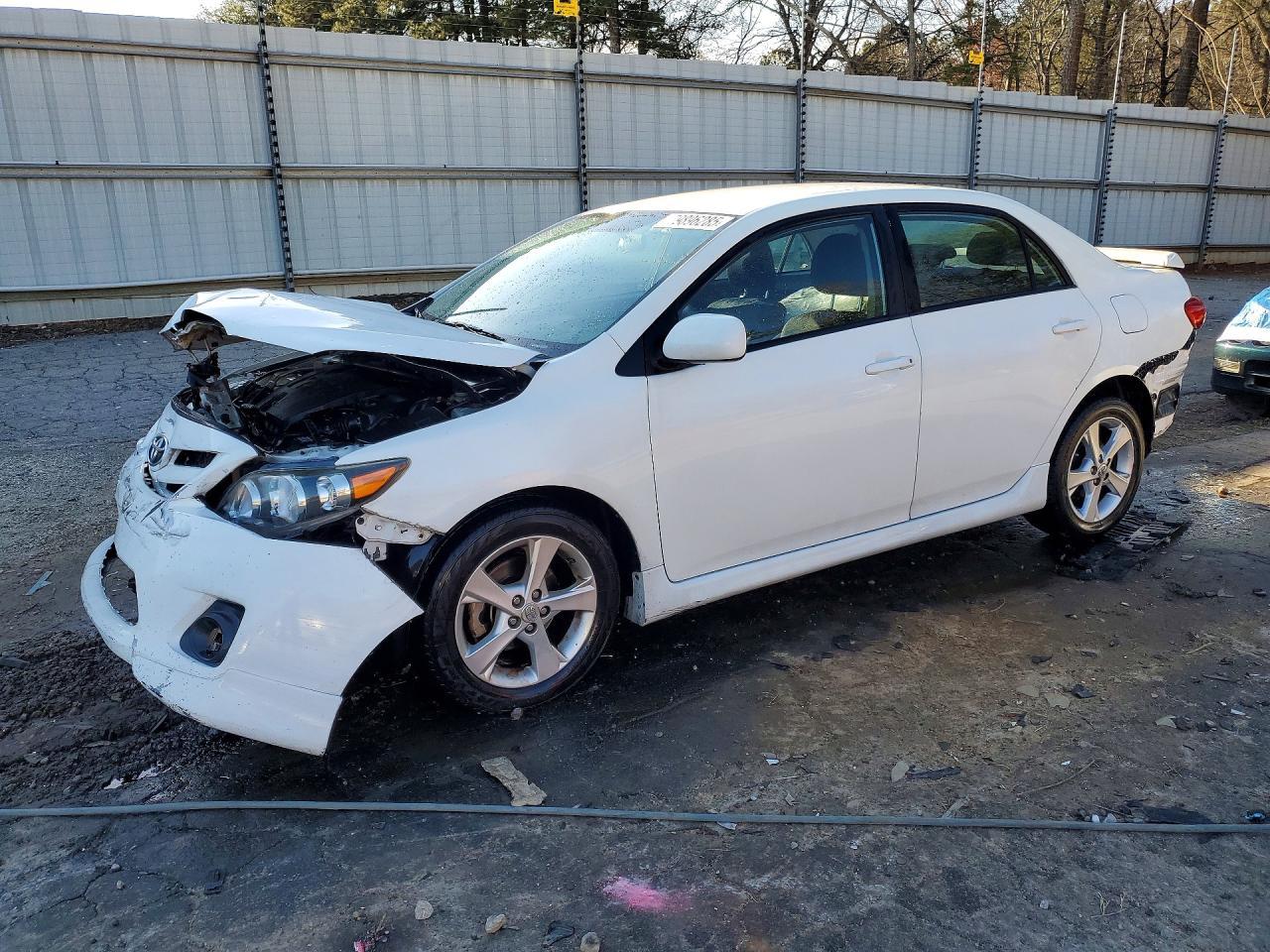 2013 TOYOTA COROLLA