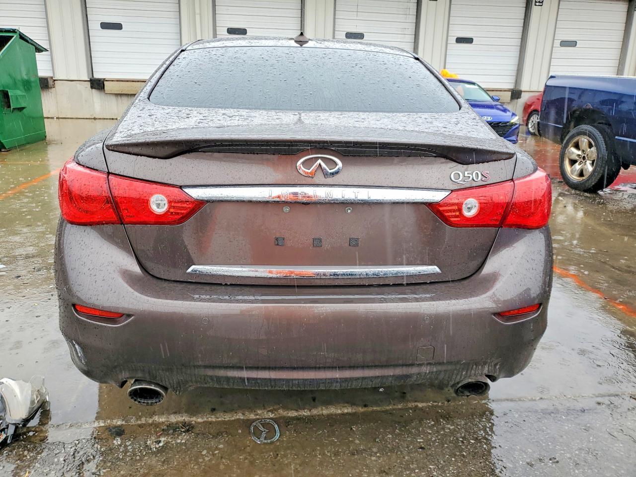 2016 INFINITI Q50