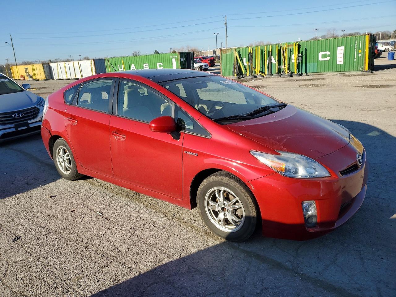 2011 TOYOTA PRIUS