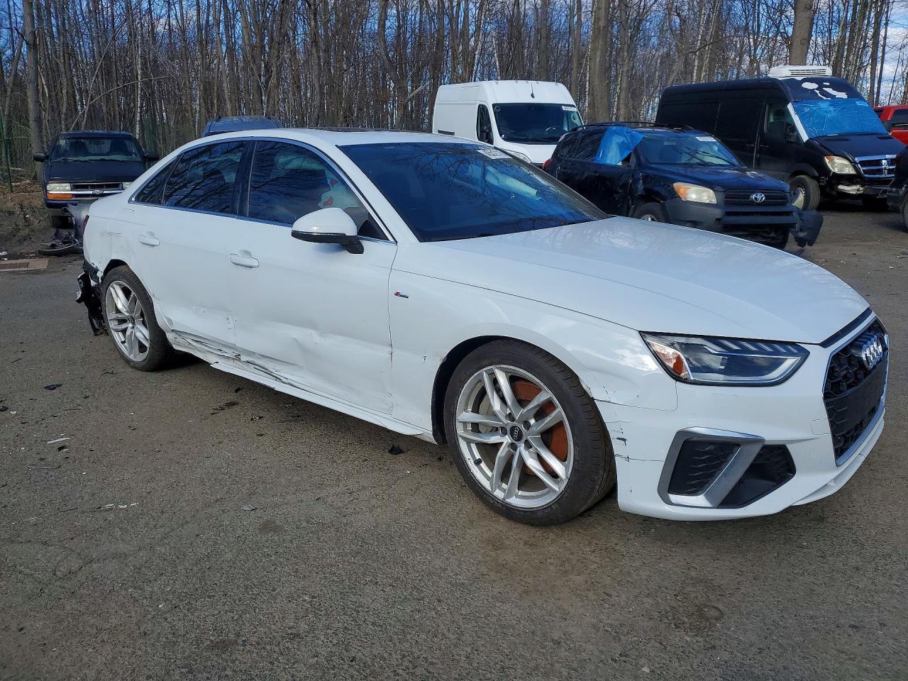 2022 AUDI A4