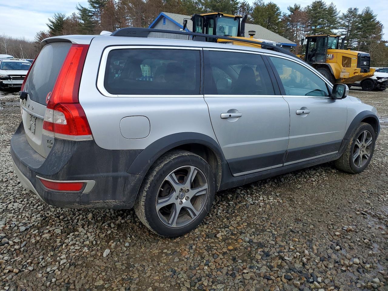 2015 VOLVO XC70