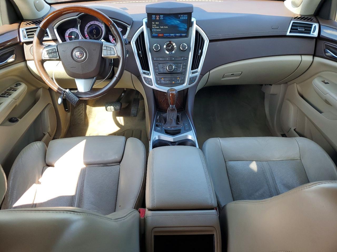 2010 CADILLAC SRX