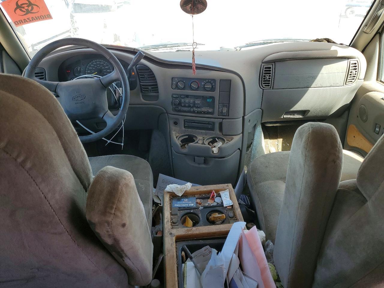 2000 CHEVROLET Astro