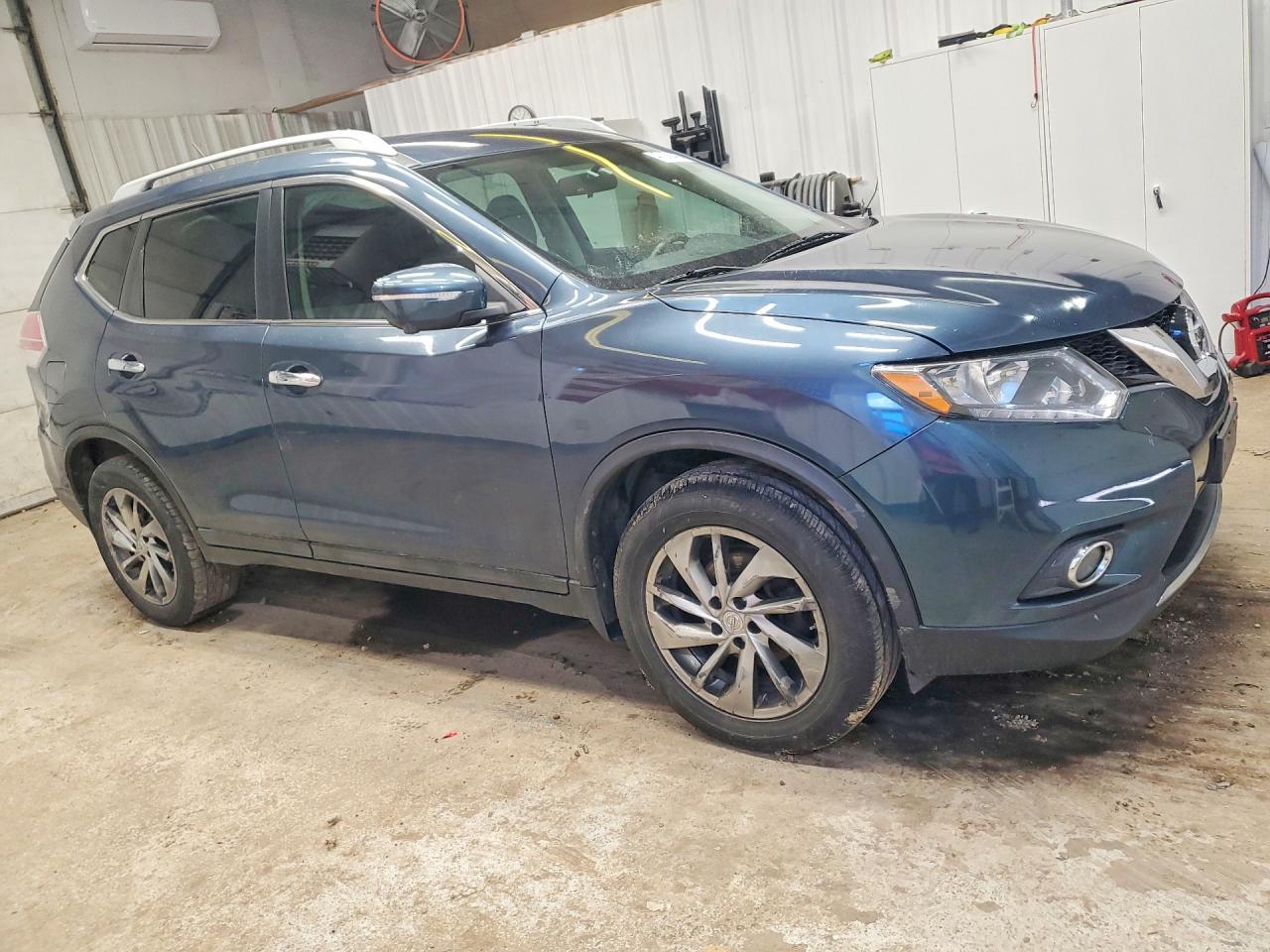 2014 NISSAN ROGUE