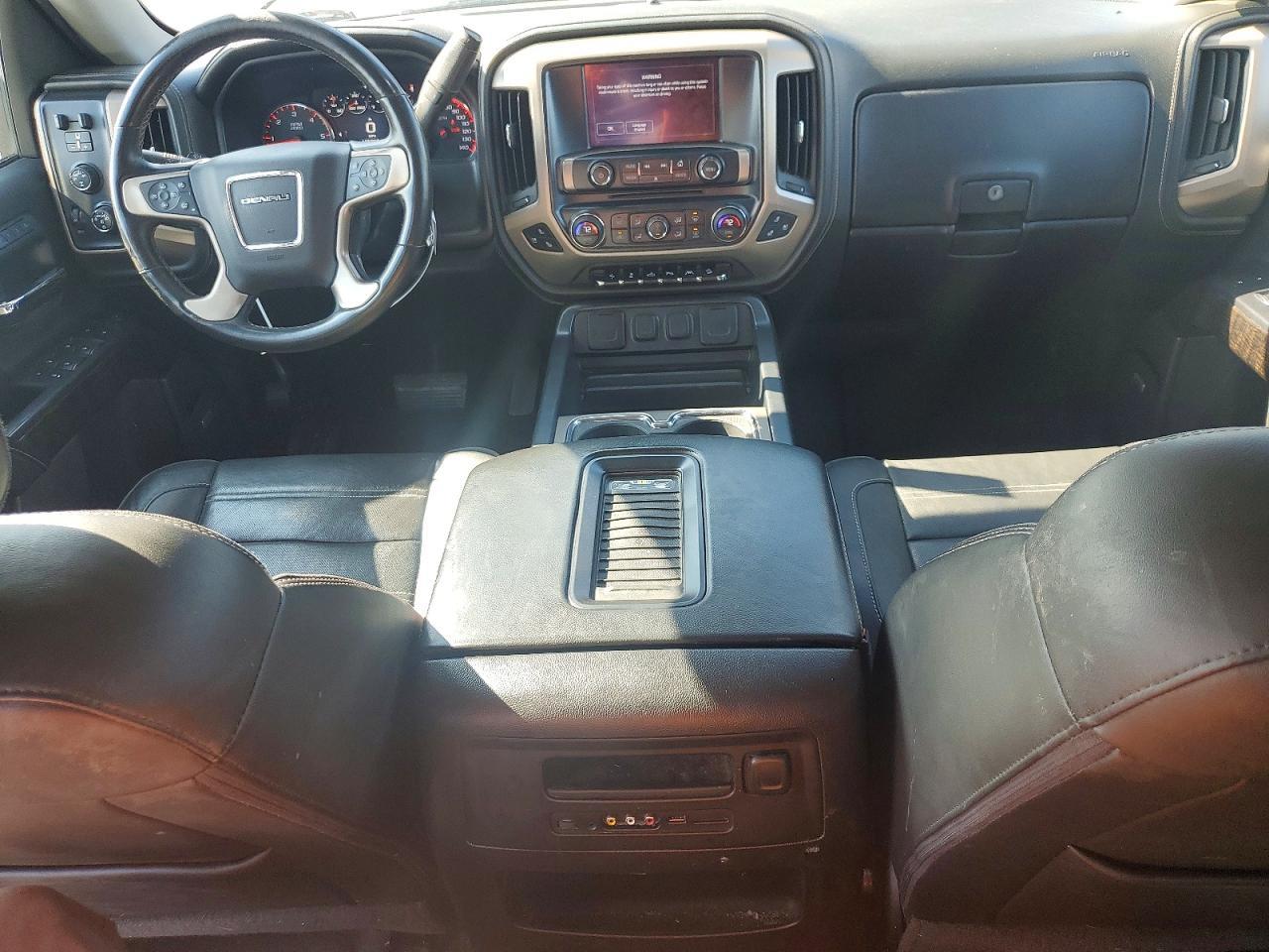 2016 GMC Sierra