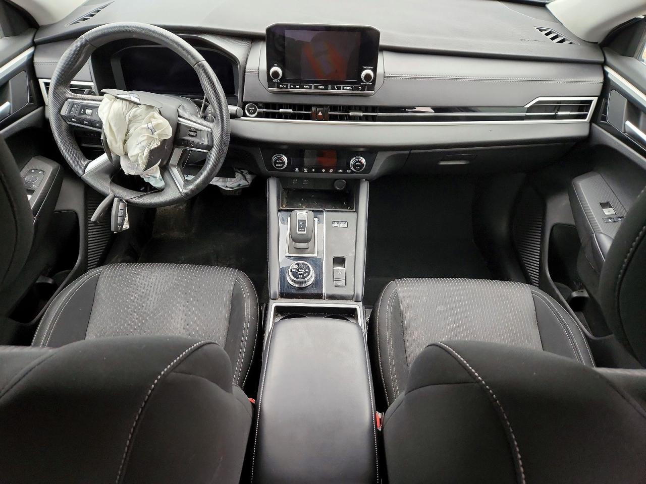 2024 MITSUBISHI outlander