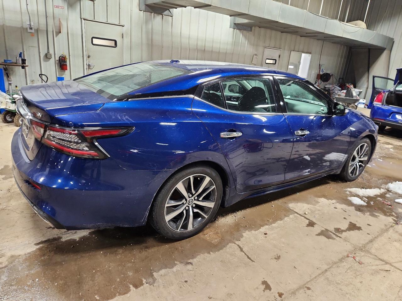 2021 NISSAN Maxima