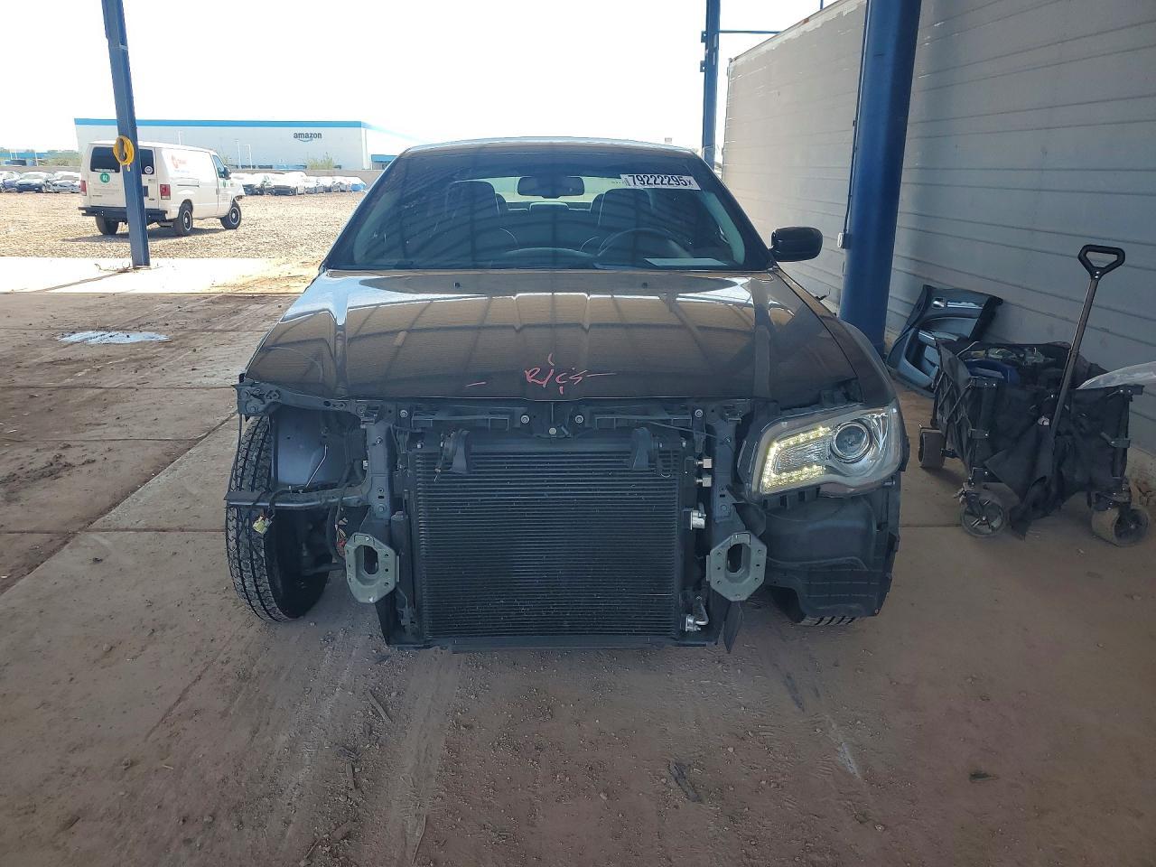 2016 CHRYSLER 300