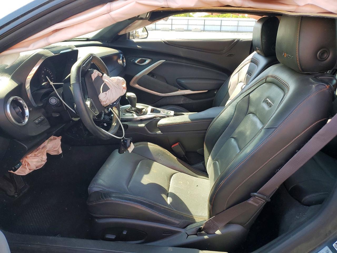 2017 CHEVROLET Camaro