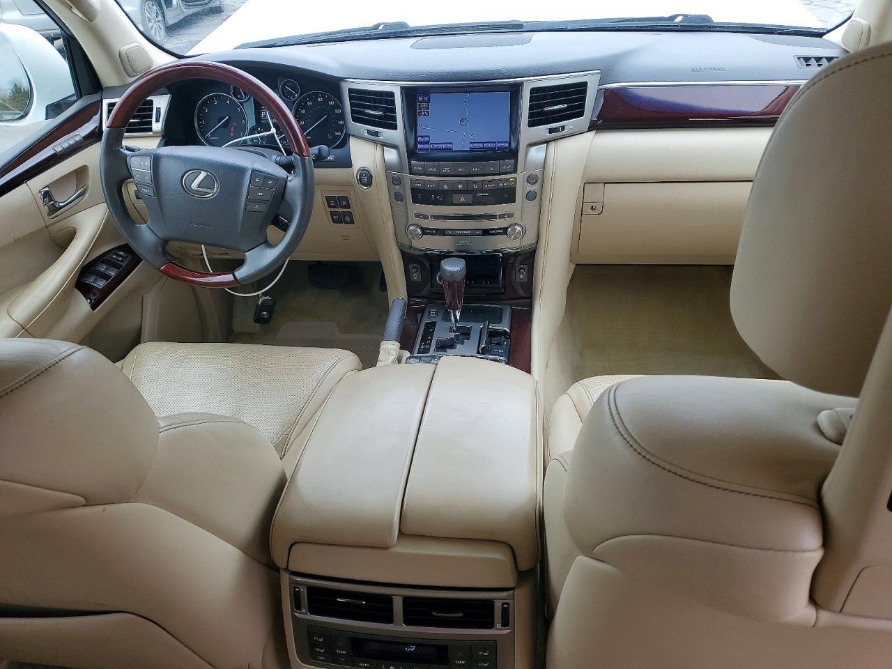 2013 LEXUS LX 570
