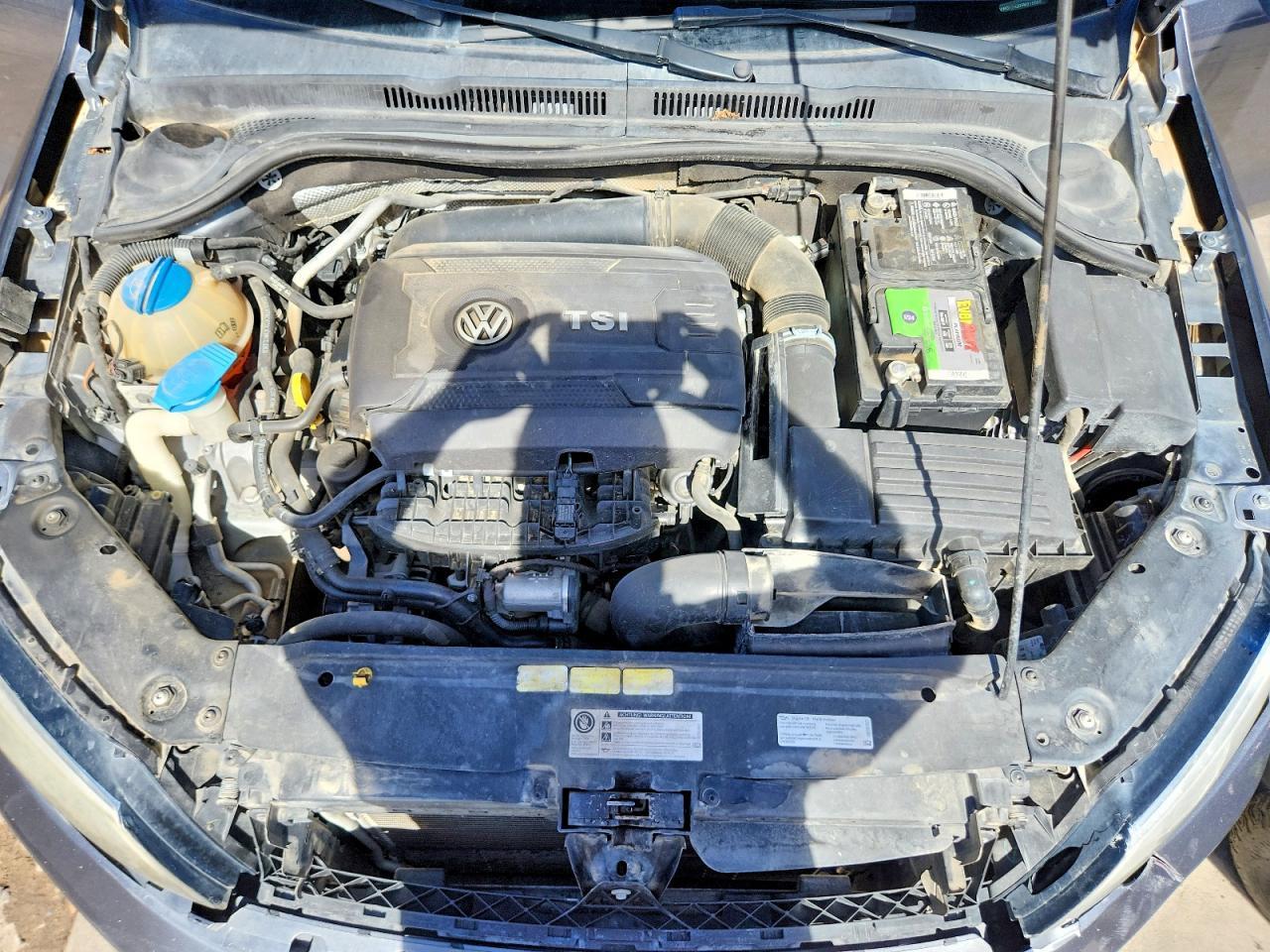 2015 VOLKSWAGEN JETTA