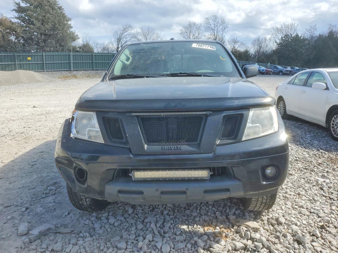 2017 NISSAN Frontier