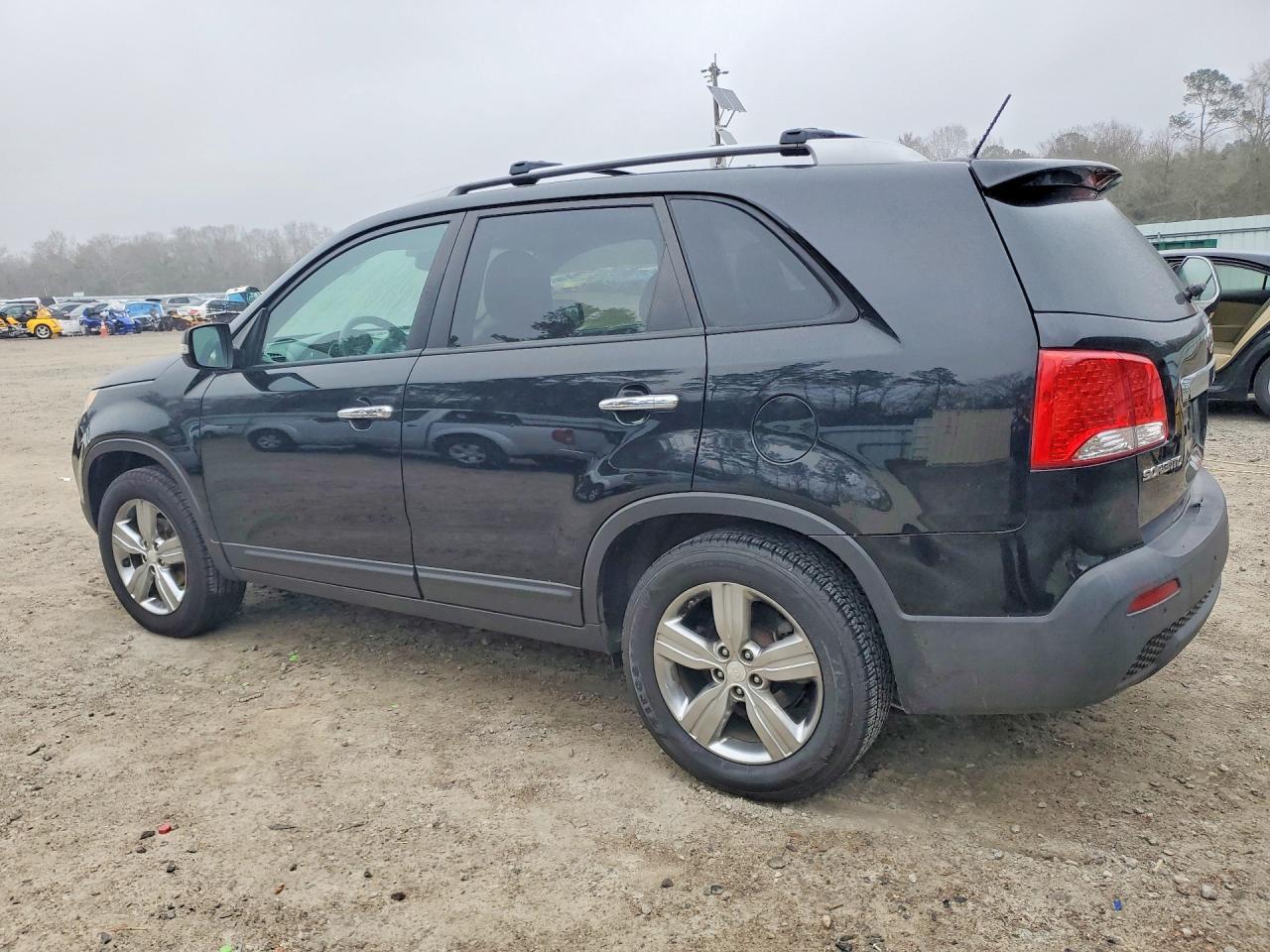 2013 KIA SORENTO