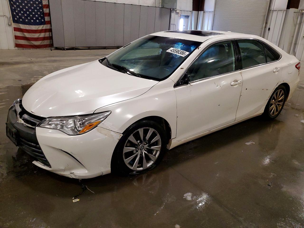 2015 TOYOTA CAMRY
