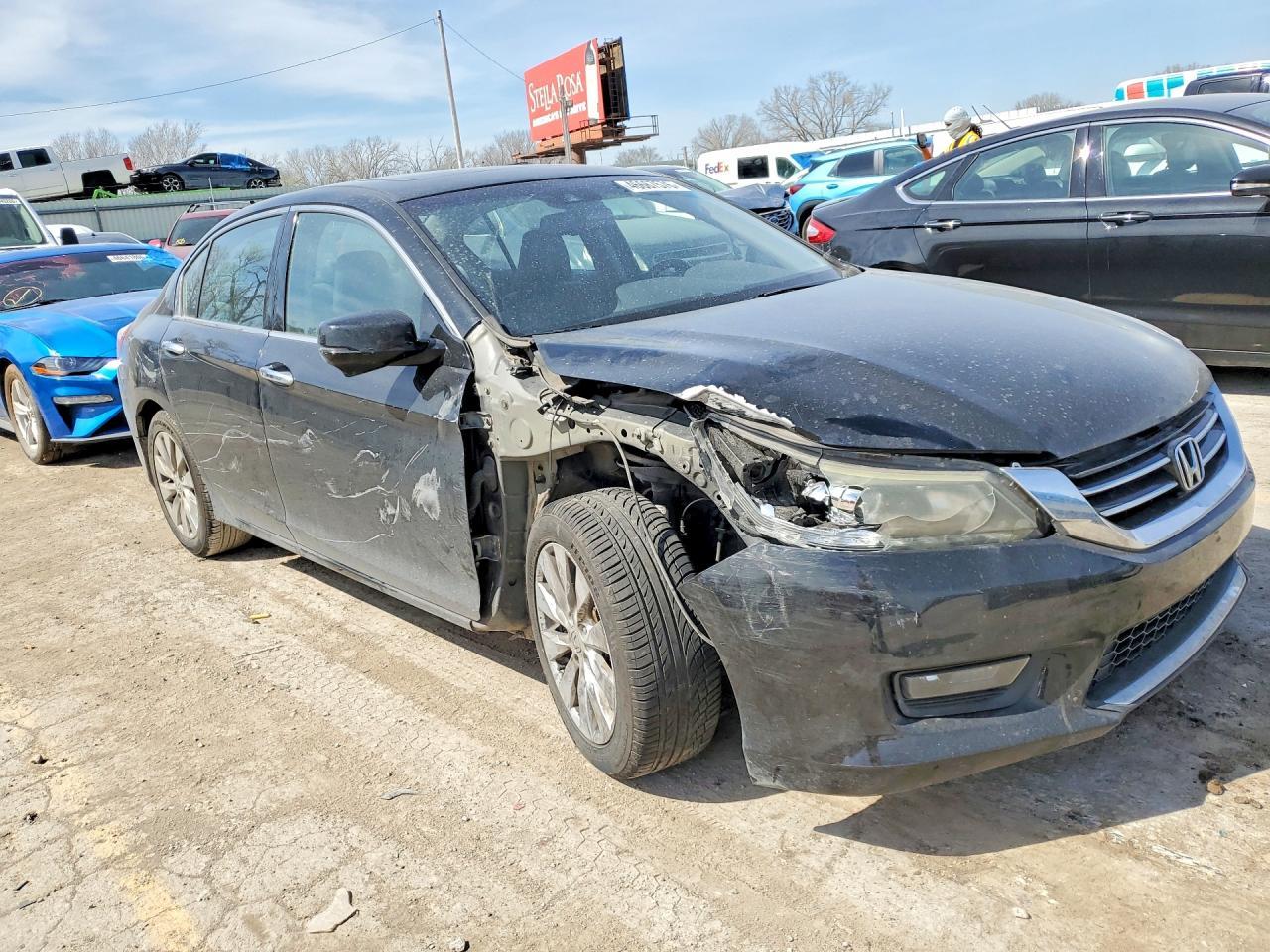 2015 HONDA ACCORD