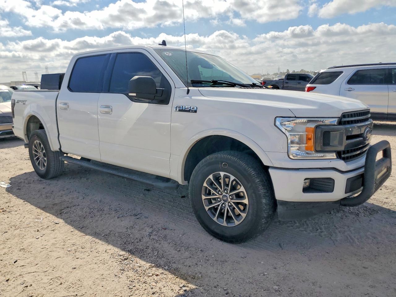 2020 FORD F-150 Lightning