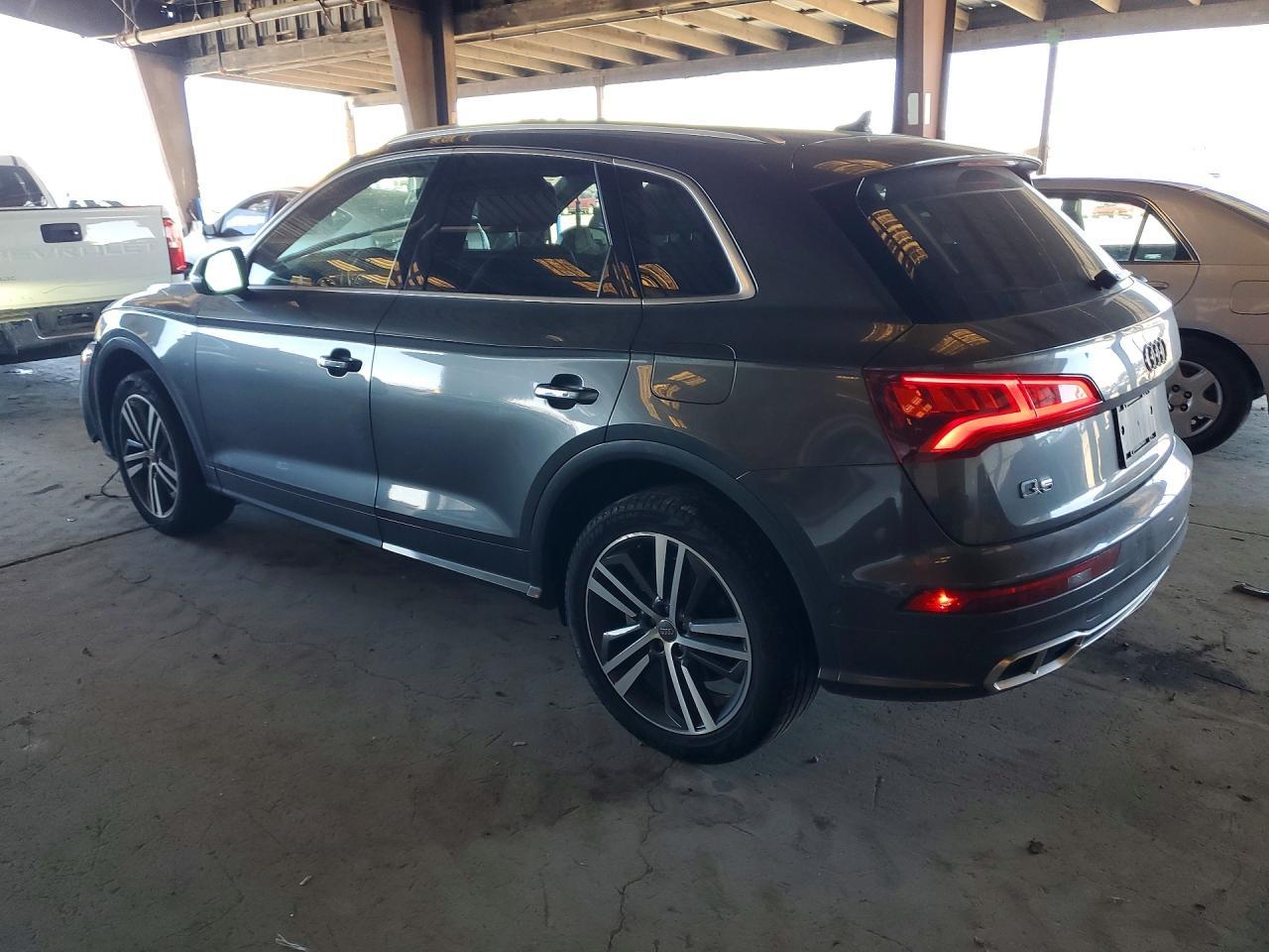 2020 AUDI Q5