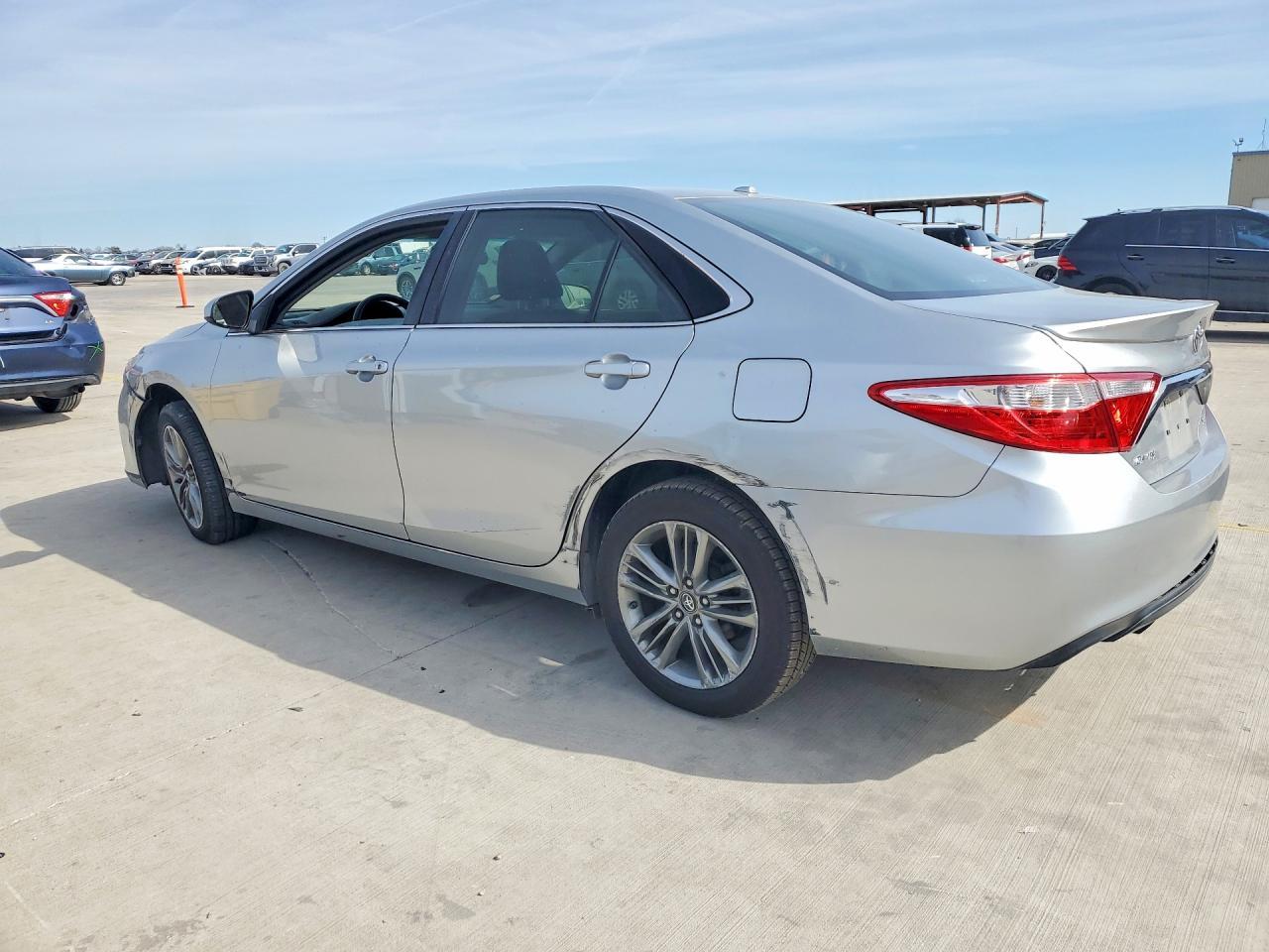 2017 TOYOTA CAMRY