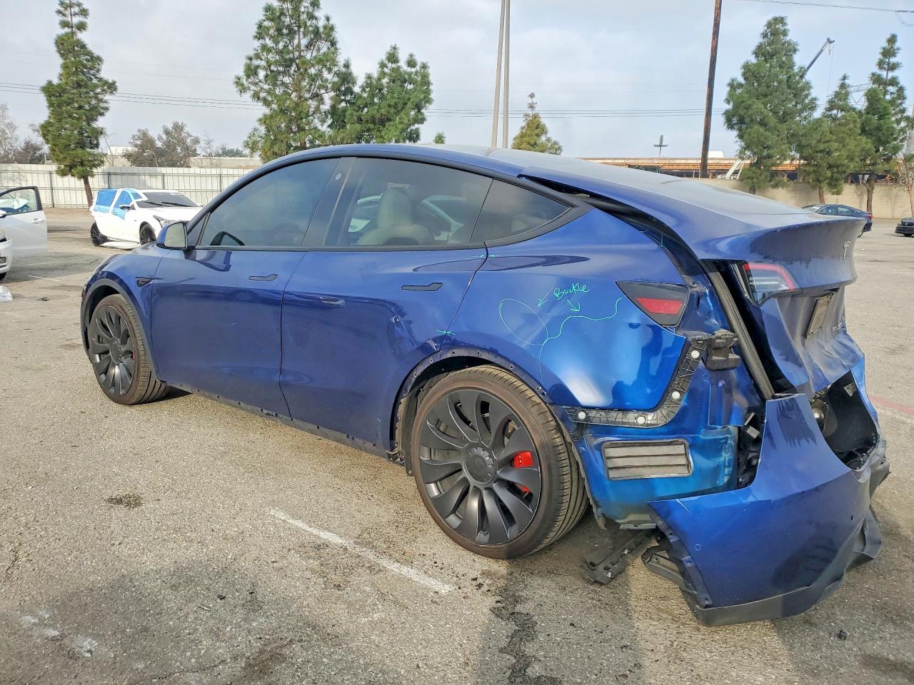 2022 TESLA MODEL Y