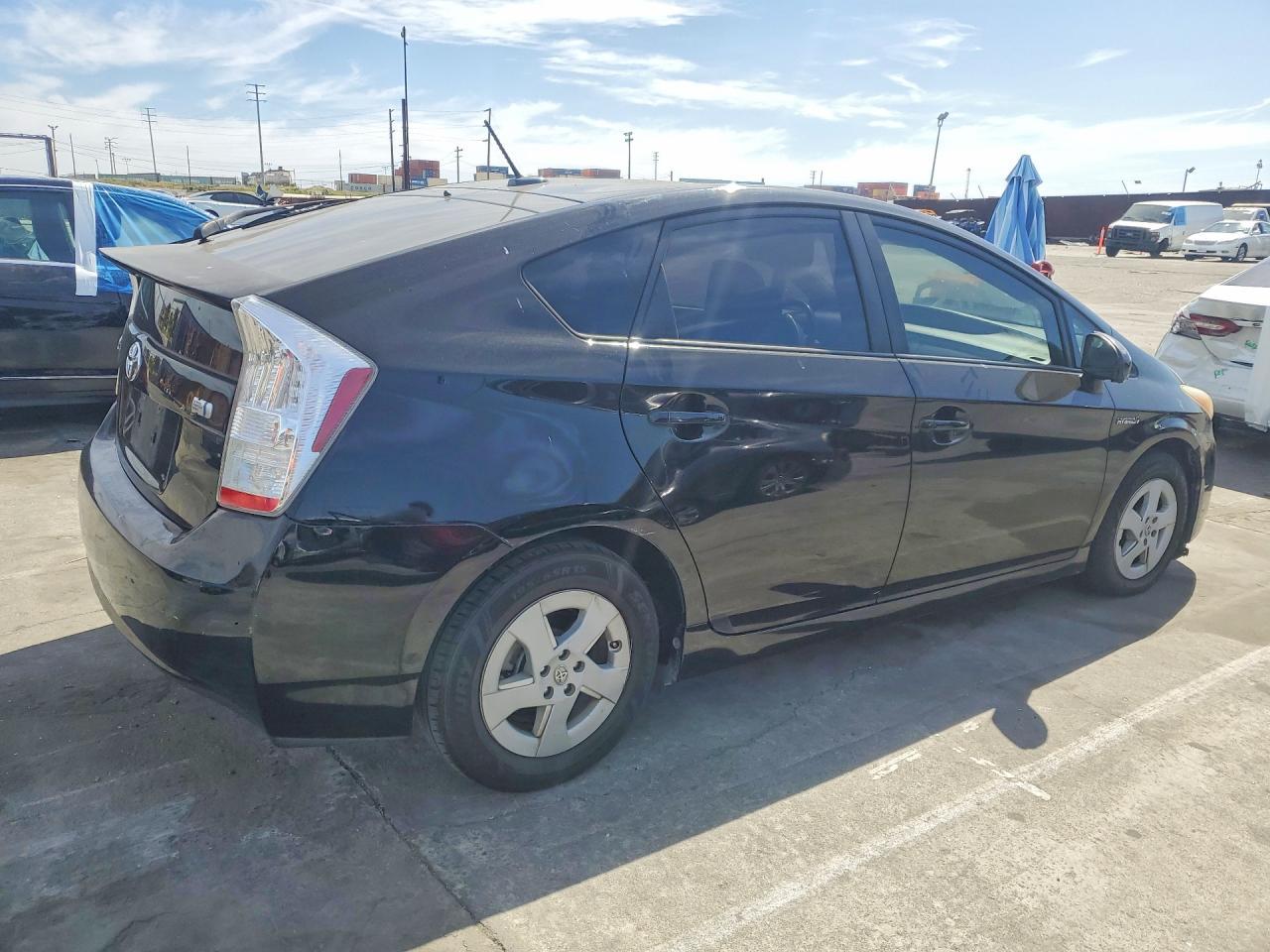 2011 TOYOTA PRIUS
